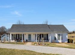 4974 Smiley Rd Chapel Hill, TN 37034