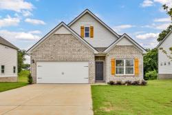 1421 English Oak Drive Clarksville, TN 37043
