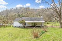 525 Jones Hollow Rd Woodbury, TN 37190
