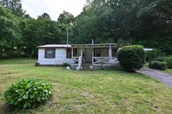 9097 Denton Rd Linden, TN 37096