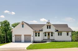 86 Simmons Circle Winchester, TN 37398
