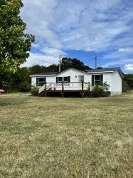 227 Green Hill Rd Pleasant Shade, TN 37145