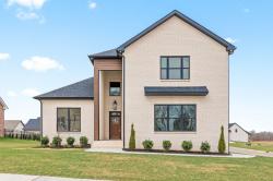 830 Willowicke Dr Clarksville, TN 37043
