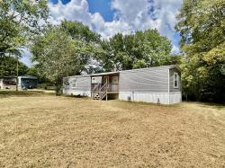 1359 Charley Davis Rd Prospect, TN 38477