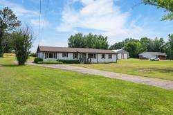300 Buena Vista Rd Huntingdon, TN 38344