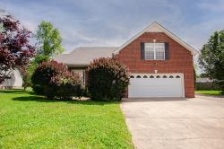3894 Stella Dr Clarksville, TN 37040