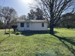 223 Excell Rd Clarksville, TN 37043