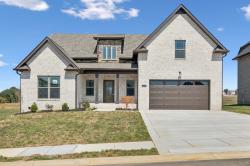 805 Willowicke Dr Clarksville, TN 37043