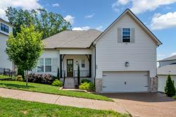 713 Summit Oaks Ct Nashville, TN 37221