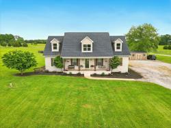 1864 Sawgrass Ln Chapel Hill, TN 37034