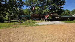 4285 W Ridge Dr Nunnelly, TN 37137