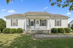 4782 Galen Rd Lafayette, TN 37083