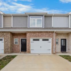 326 Fallow Cir Clarksville, TN 37040
