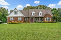 379 Hooper Rd Winchester, TN 37398