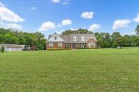 379 Hooper Rd Winchester, TN 37398