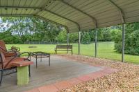 379 Hooper Rd Winchester, TN 37398