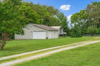 379 Hooper Rd Winchester, TN 37398