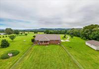 379 Hooper Rd Winchester, TN 37398