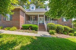 1323 Buckingham Pl Cookeville, TN 38501