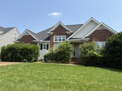 1108 Mcdonough Cir Thompsons Station, TN 37179
