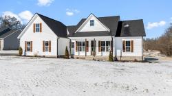 3840 Hollow Springs Rd Bradyville, TN 37026