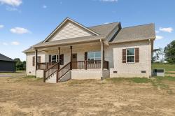670 Howell Rd Westmoreland, TN 37186