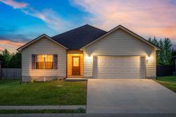 729 Tidwell Dr Clarksville, TN 37042