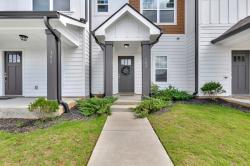 103 E Forge Ct White Bluff, TN 37187