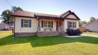 180 Lakeview St Manchester, TN 37355