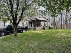 8886 Epperson Springs Rd Westmoreland, TN 37186
