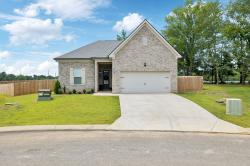 1264 Bear Branch Cir Joelton, TN 37080