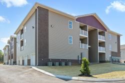 229 E Johnson Circle Unit B103 Clarksville, TN 37040
