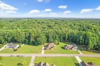 96 Caldwell Dr Estill Springs, TN 37330