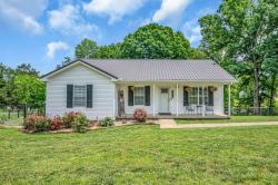 1939 Old County House Rd White Bluff, TN 37187