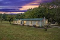 1765 Williamson Branch Rd Vanleer, TN 37181