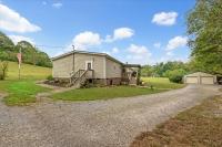 1765 Williamson Branch Rd Vanleer, TN 37181