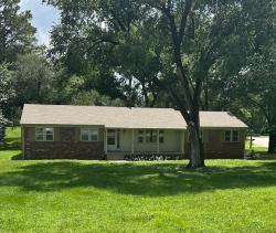 1259 Hampshire Pike Columbia, TN 38401