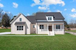109 Settlers Trace Tullahoma, TN 37388