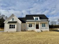 109 Settlers Trace Tullahoma, TN 37388