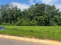 1 Summer Lake Ct Winchester, TN 37398