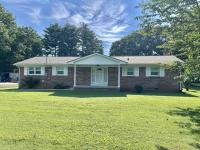 119 Elkins St Estill Springs, TN 37330