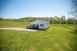 1198 Ray Broyles Rd Sparta, TN 38583