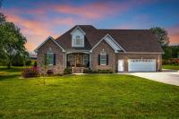 64 Avery Ct Manchester, TN 37355