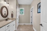 64 Avery Ct Manchester, TN 37355