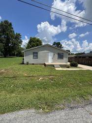 106 Dickerson Ln Hopkinsville, KY 42240