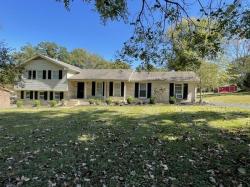 234 Green Harbor Rd Old Hickory, TN 37138