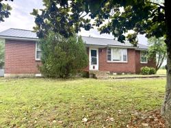 494 Carman Ave New Johnsonville, TN 37134