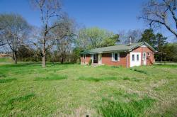 1757 Bear Creek Pike Columbia, TN 38401