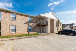 3301 Royster Ln 305 Clarksville, TN 37042