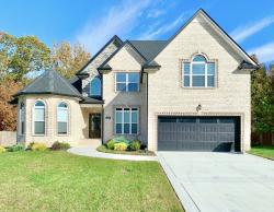 260 Bluebriar Trce Clarksville, TN 37043